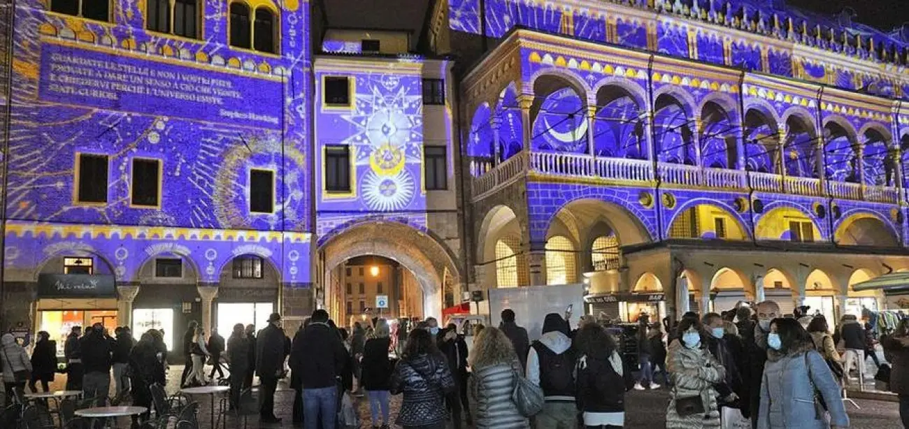 Padova si illumina